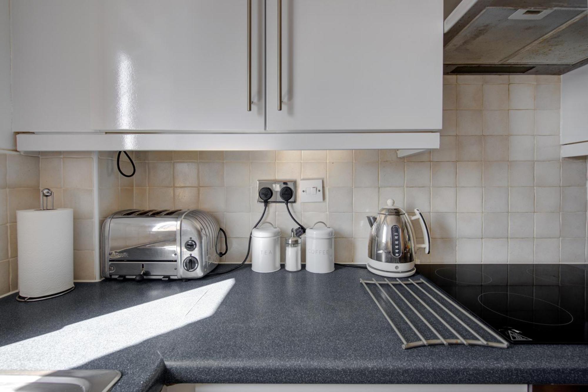 Sandy Lane Apartment スケルマーズデール エクステリア 写真